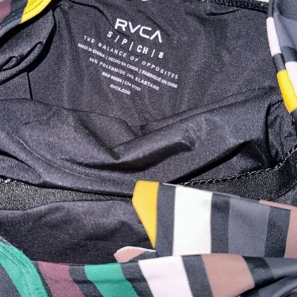 RVCA Shilo Women's Off Shoulder One Piece Swimsuit Size Small - Picture 13 of 13